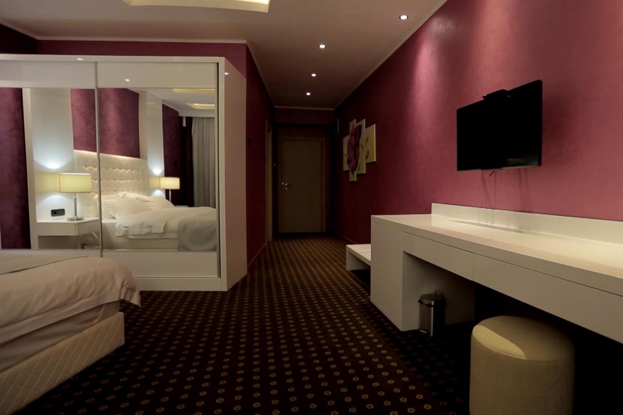 Orbis Design Hotel & Spa Paraćin Quarto foto